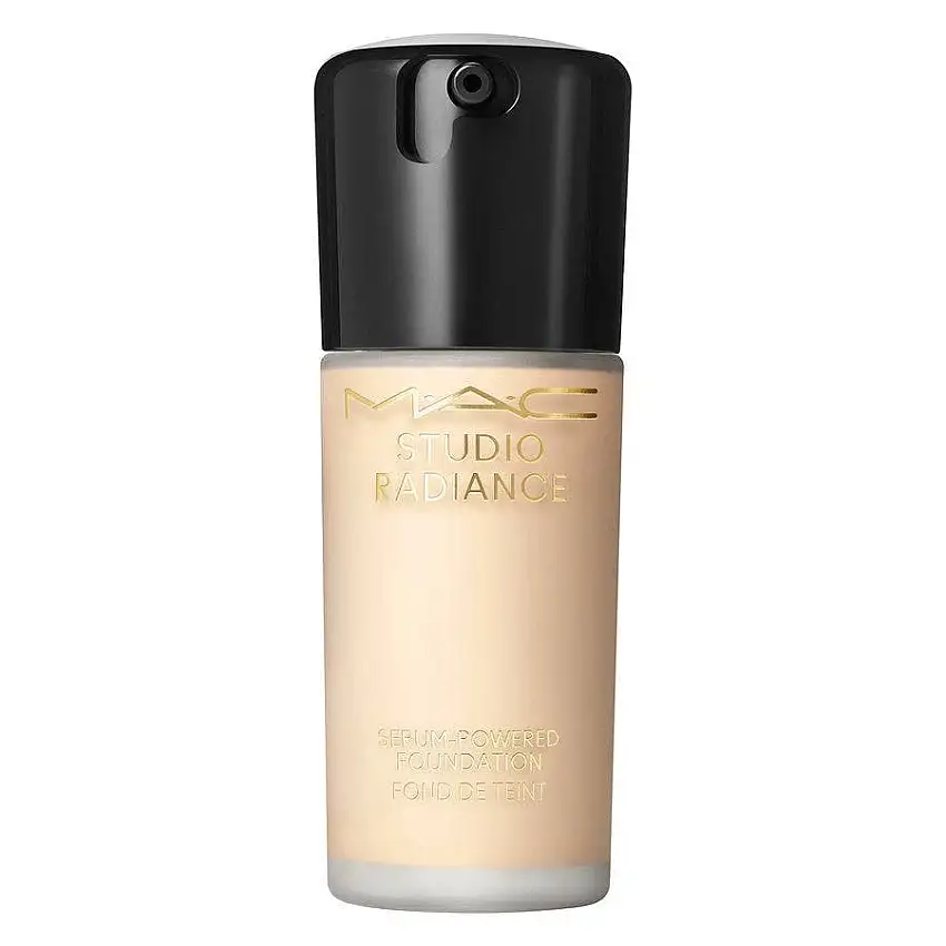 MAC Radiance Serum-Powered Foundation NC10 30 ml