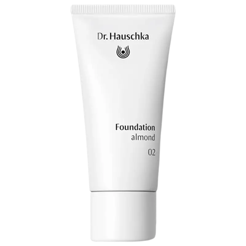 Dr. Hauschka Foundation 02 Almond (30 ml)